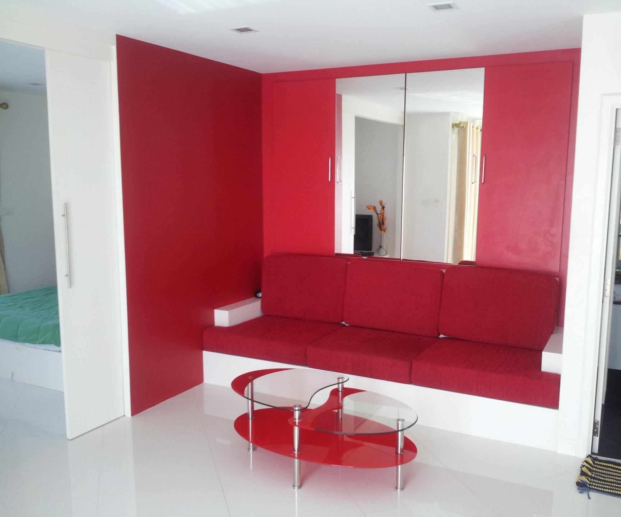 Daisy Residence Jomtien Beach Eksteriør billede